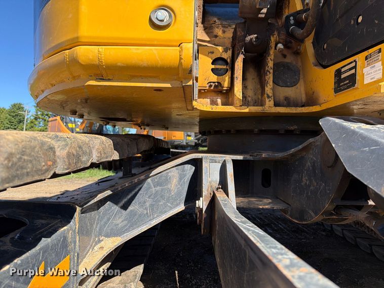 image for item DT2952 2024 John Deere 75P mini excavator