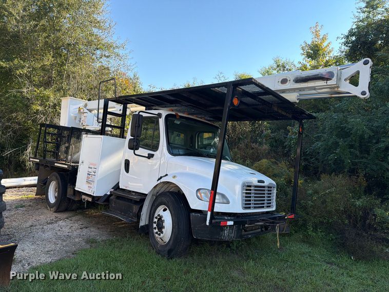 image for item DT2955 2013 Freightliner M2 forestry bucket truck