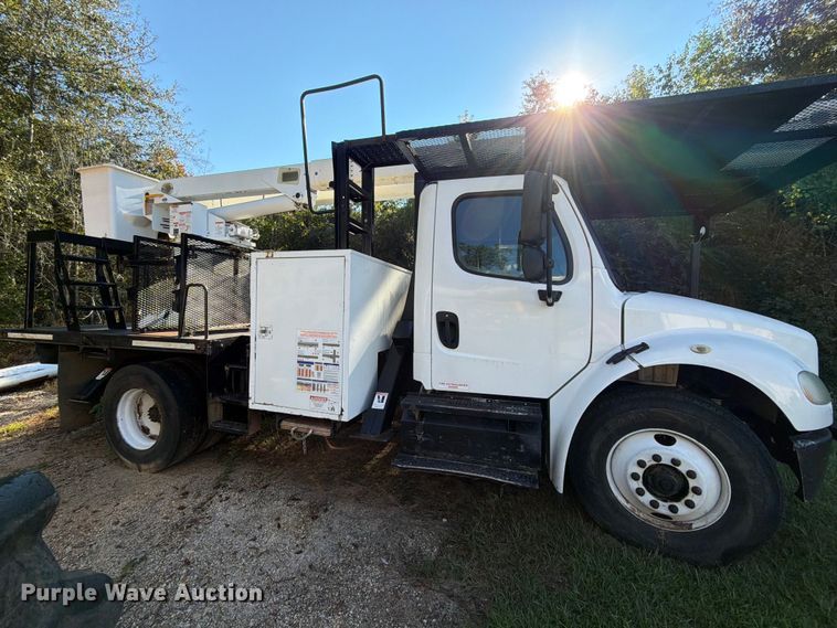 image for item DT2955 2013 Freightliner M2 forestry bucket truck