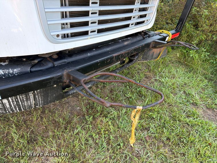 image for item DT2955 2013 Freightliner M2 forestry bucket truck