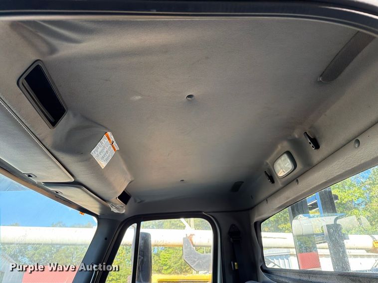 image for item DT2955 2013 Freightliner M2 forestry bucket truck