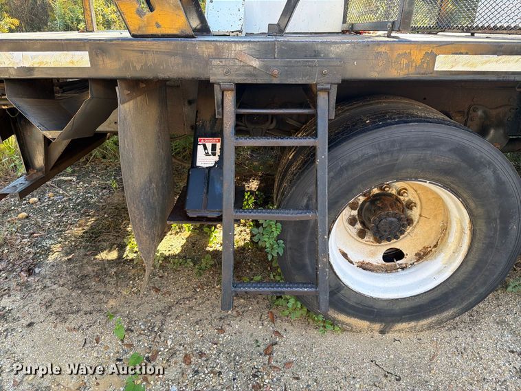image for item DT2955 2013 Freightliner M2 forestry bucket truck