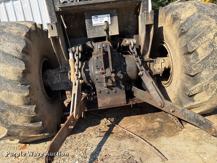 image for item DT2957 New Holland TB120 tractor