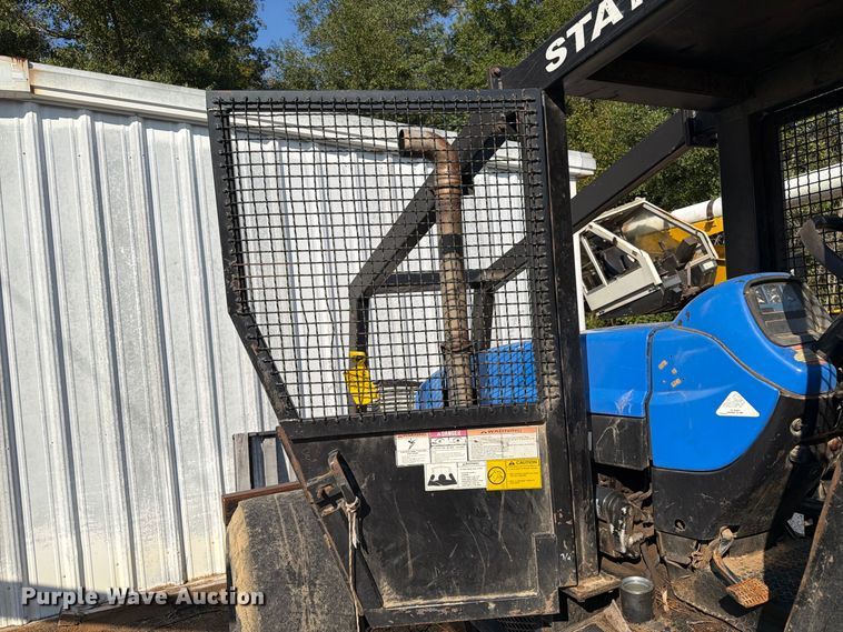 image for item DT2957 New Holland TB120 tractor