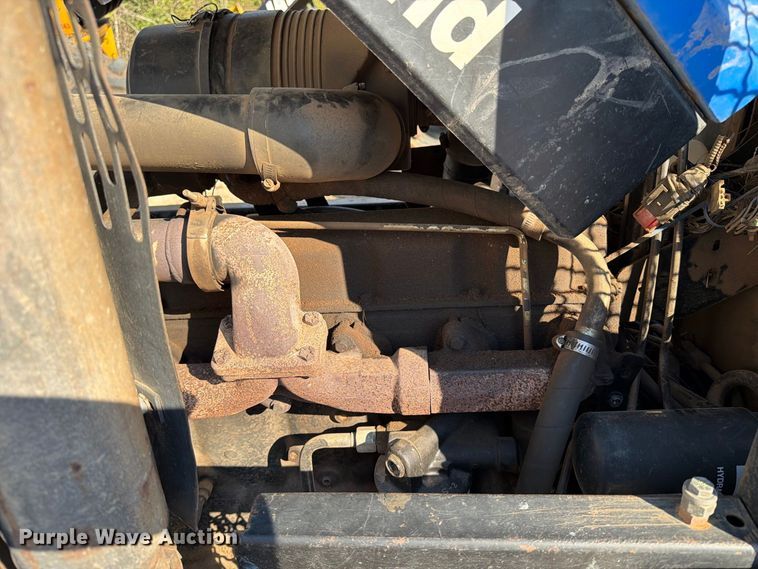 image for item DT2957 New Holland TB120 tractor