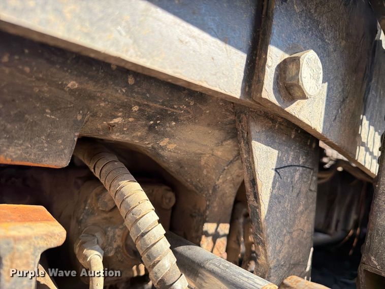 image for item DT2957 New Holland TB120 tractor