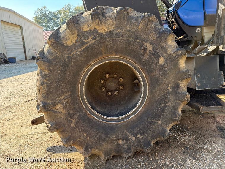 image for item DT2957 New Holland TB120 tractor