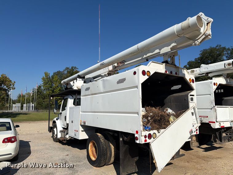 image for item DT2959 2012 Freightliner M2 bucket truck