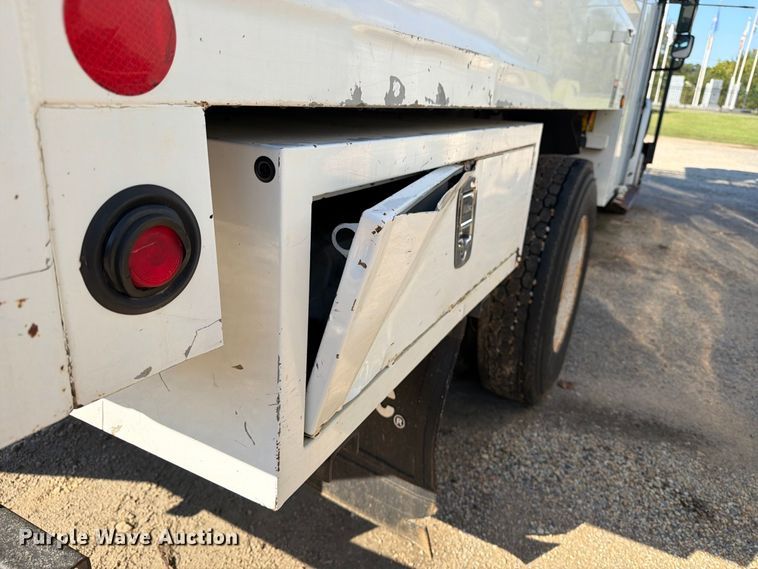 image for item DT2959 2012 Freightliner M2 bucket truck