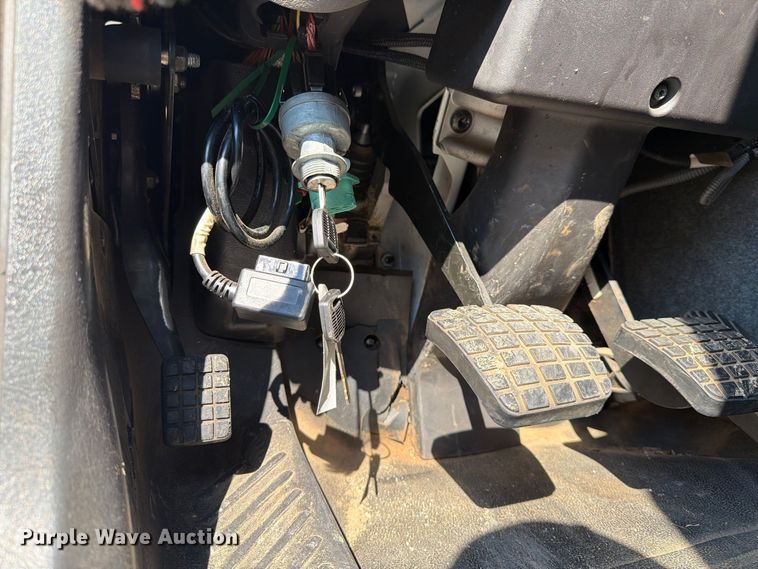 image for item DT2959 2012 Freightliner M2 bucket truck