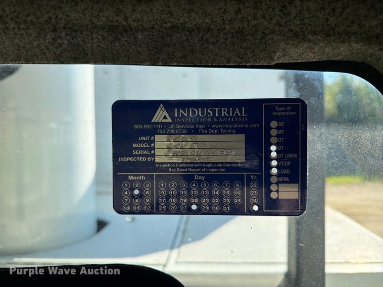 image for item DT2959 2012 Freightliner M2 bucket truck