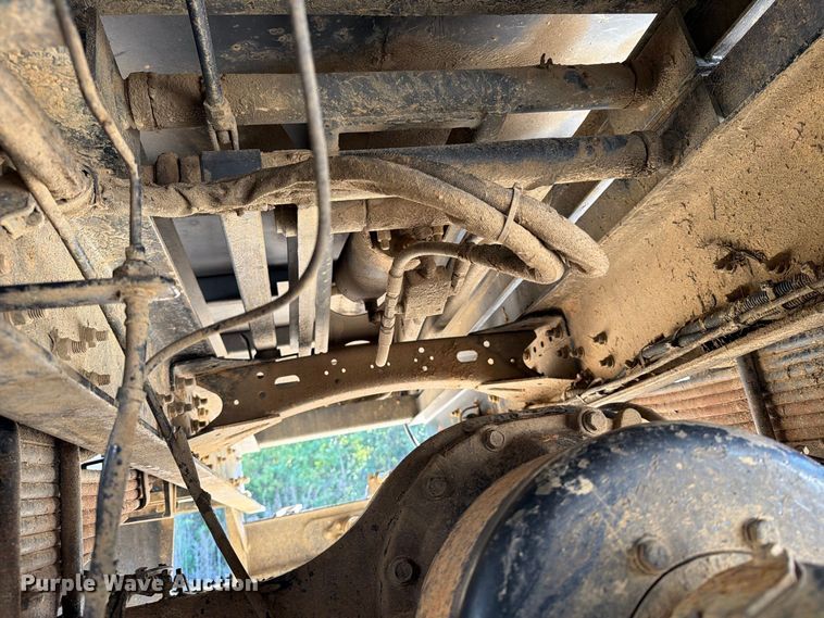 image for item DT2959 2012 Freightliner M2 bucket truck