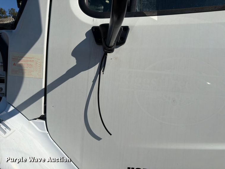 image for item DT2959 2012 Freightliner M2 bucket truck