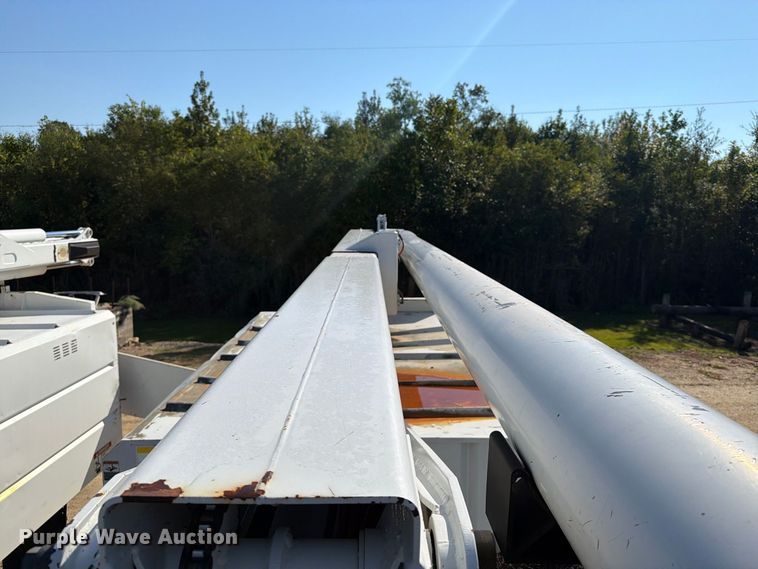 image for item DT2959 2012 Freightliner M2 bucket truck