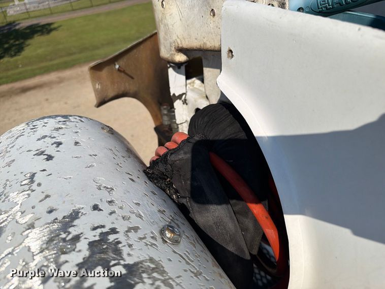 image for item DT2959 2012 Freightliner M2 bucket truck