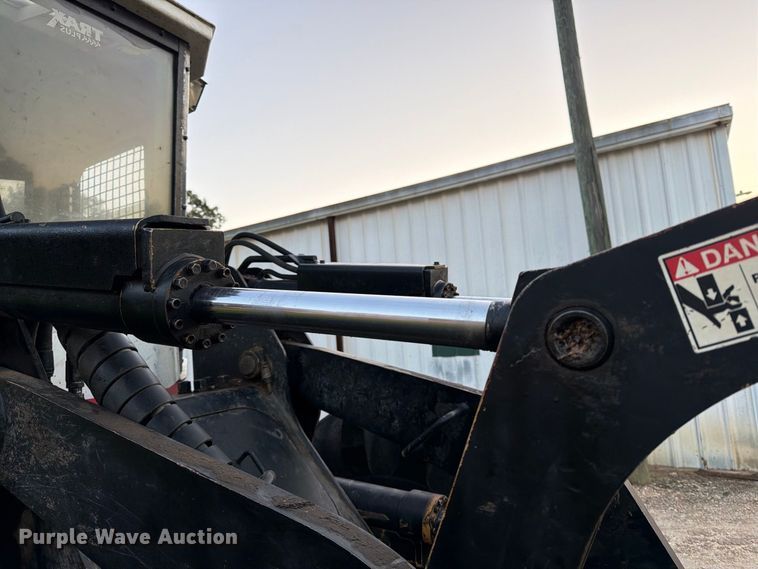 image for item DT2960 2010 Prentice 2470 mulcher