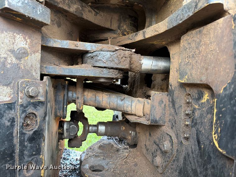 image for item DT2960 2010 Prentice 2470 mulcher