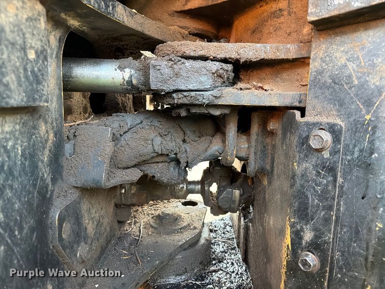 image for item DT2960 2010 Prentice 2470 mulcher