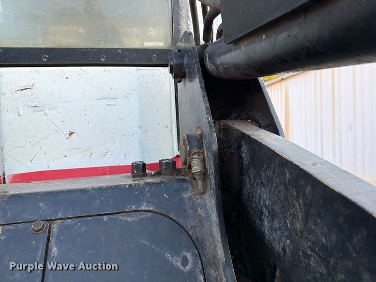 image for item DT2960 2010 Prentice 2470 mulcher