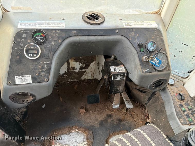 image for item DT2960 2010 Prentice 2470 mulcher