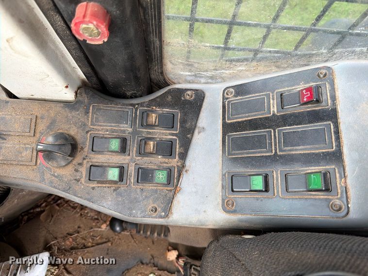 image for item DT2960 2010 Prentice 2470 mulcher