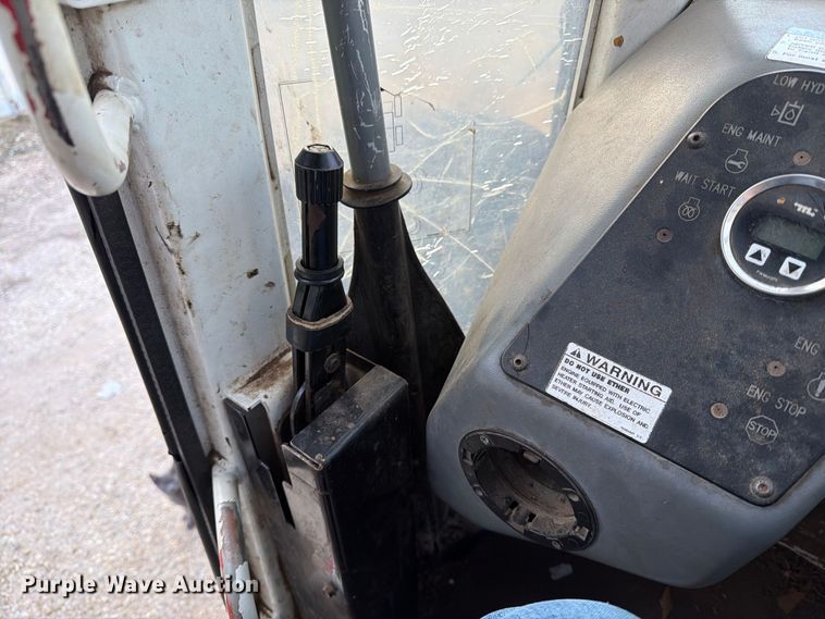 image for item DT2960 2010 Prentice 2470 mulcher