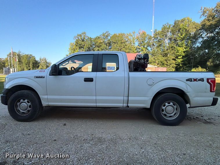 image for item DT2961 2016 Ford F150 Ext. Cab pickup truck