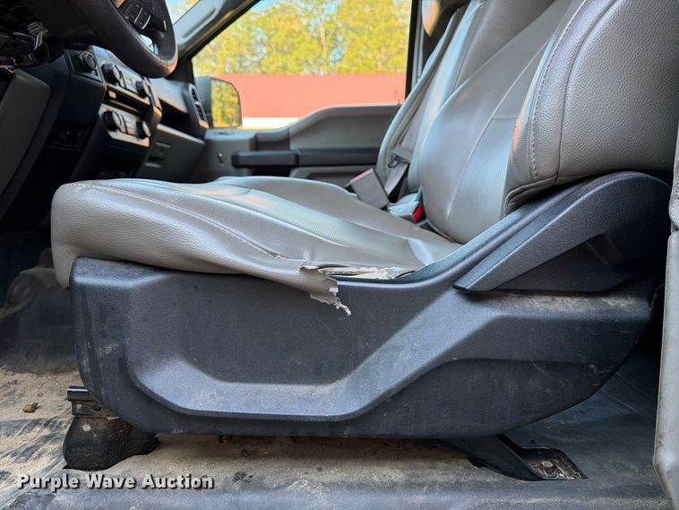 image for item DT2961 2016 Ford F150 Ext. Cab pickup truck