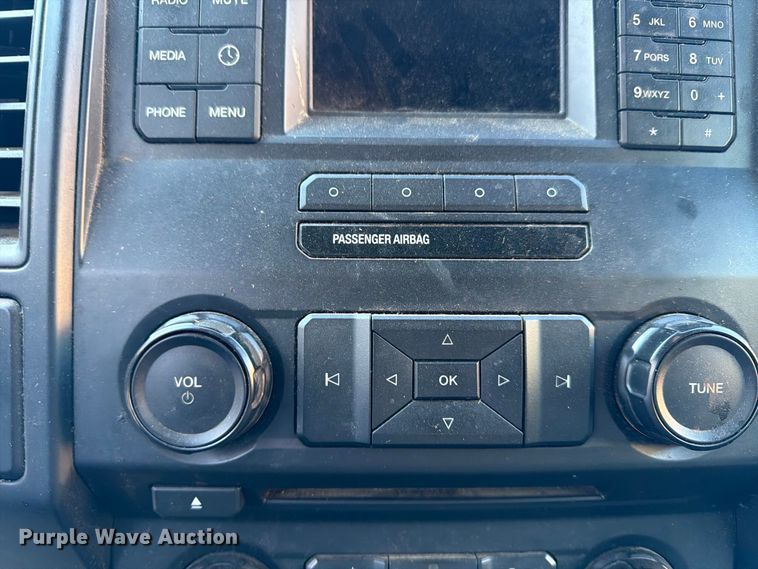 image for item DT2961 2016 Ford F150 Ext. Cab pickup truck
