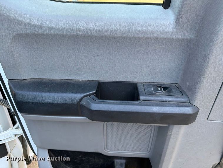 image for item DT2961 2016 Ford F150 Ext. Cab pickup truck