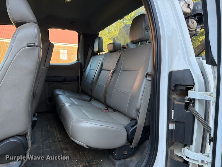 image for item DT2961 2016 Ford F150 Ext. Cab pickup truck