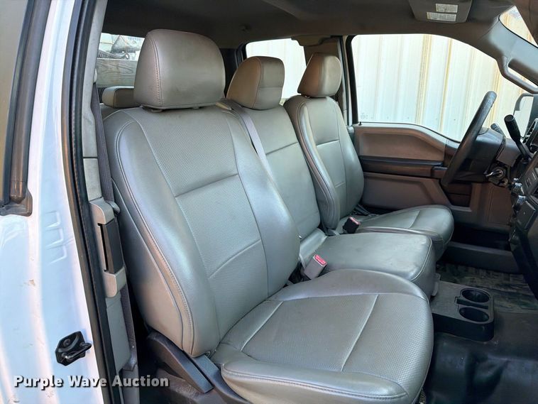 image for item DT2961 2016 Ford F150 Ext. Cab pickup truck