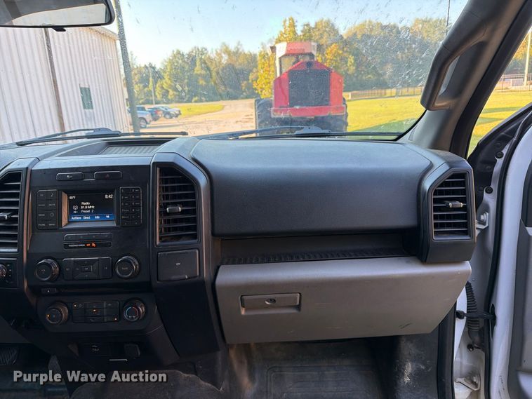 image for item DT2961 2016 Ford F150 Ext. Cab pickup truck