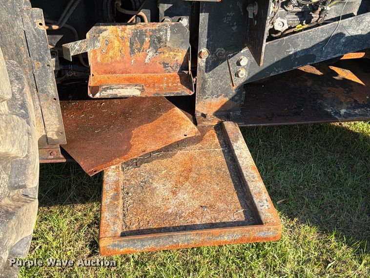 image for item DT2964 2010 New Holland TS6030 tractor