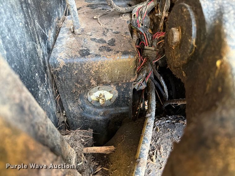 image for item DT2964 2010 New Holland TS6030 tractor