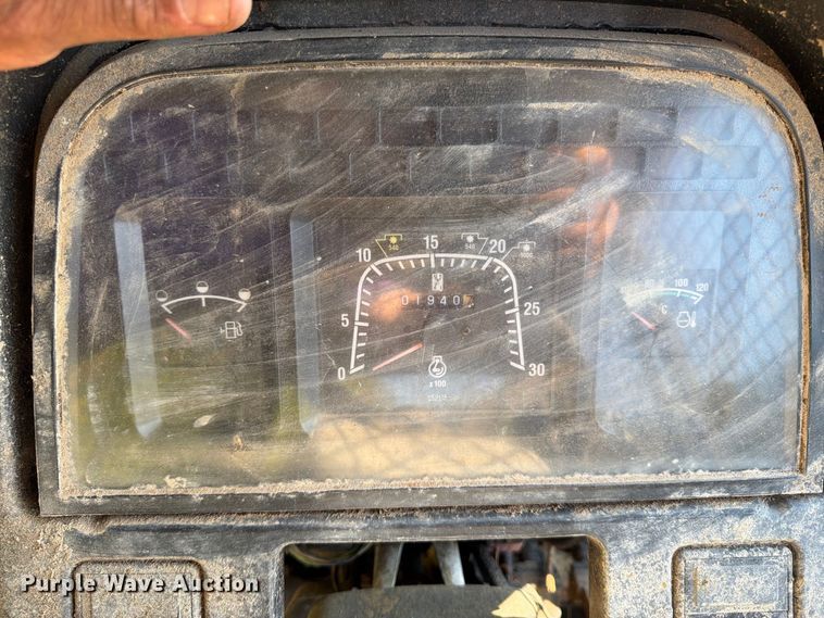 image for item DT2964 2010 New Holland TS6030 tractor