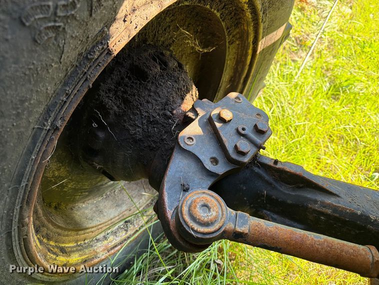 image for item DT2964 2010 New Holland TS6030 tractor