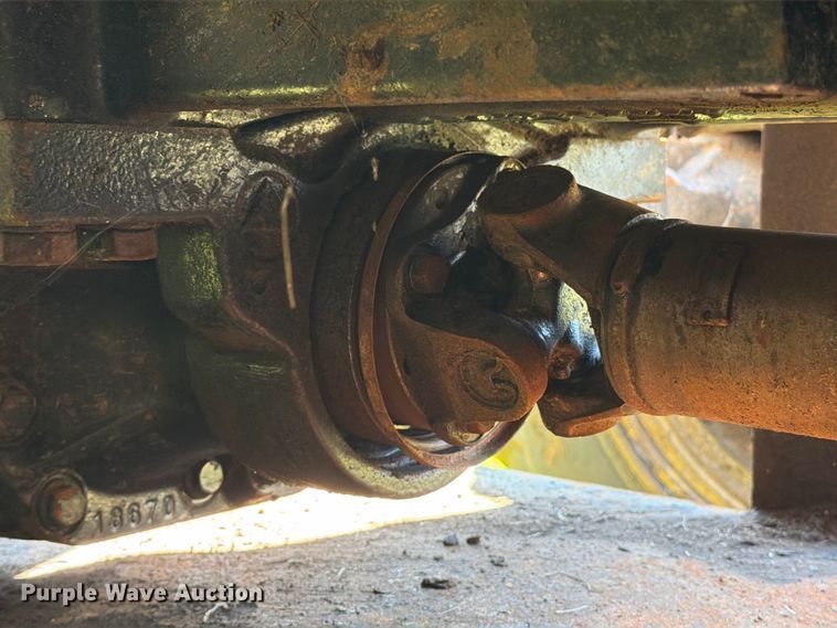 image for item DT2964 2010 New Holland TS6030 tractor