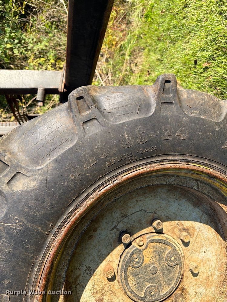 image for item DT2964 2010 New Holland TS6030 tractor