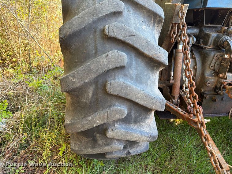 image for item DT2964 2010 New Holland TS6030 tractor