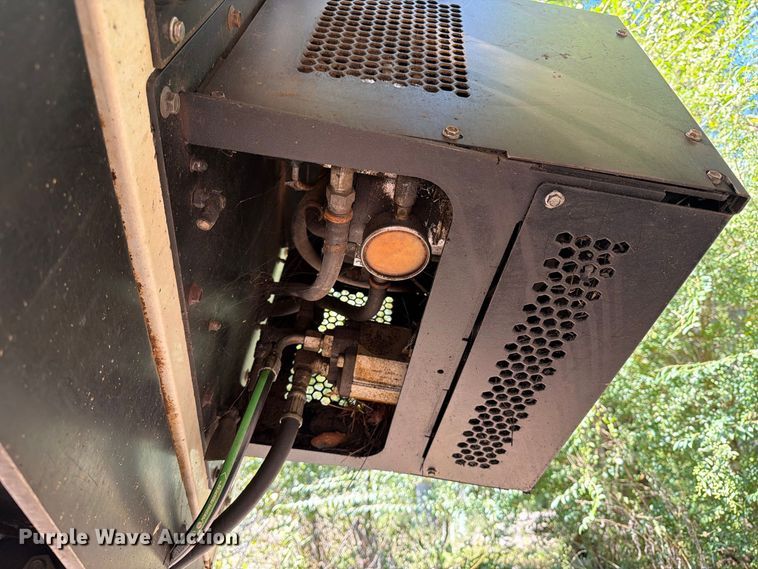 image for item DT2967 Jarraff all-terrain tree trimmer
