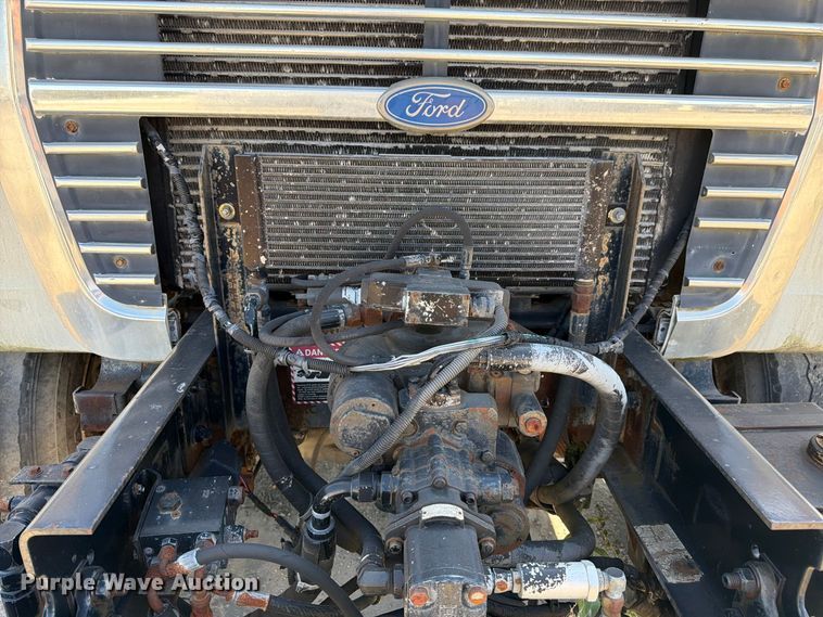 image for item DT3055 1997 Ford LT9000 ready mix truck