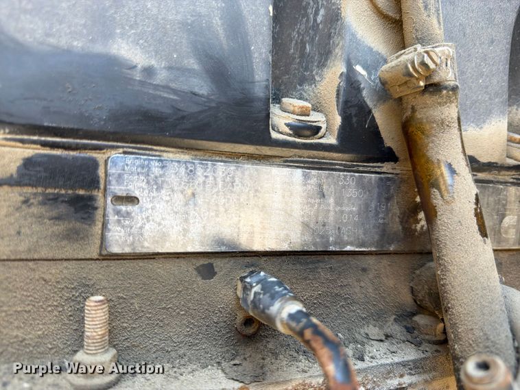 image for item DT3055 1997 Ford LT9000 ready mix truck