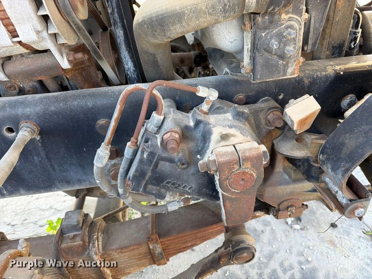 image for item DT3055 1997 Ford LT9000 ready mix truck