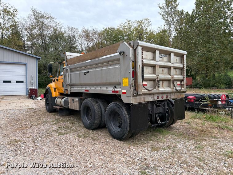image for item DT3067 2012 International WorkStar 7400 dump truck