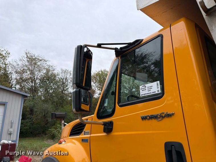 image for item DT3067 2012 International WorkStar 7400 dump truck