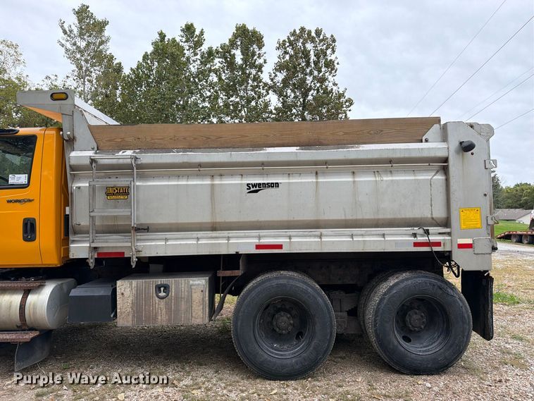 image for item DT3067 2012 International WorkStar 7400 dump truck