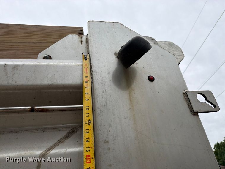 image for item DT3067 2012 International WorkStar 7400 dump truck