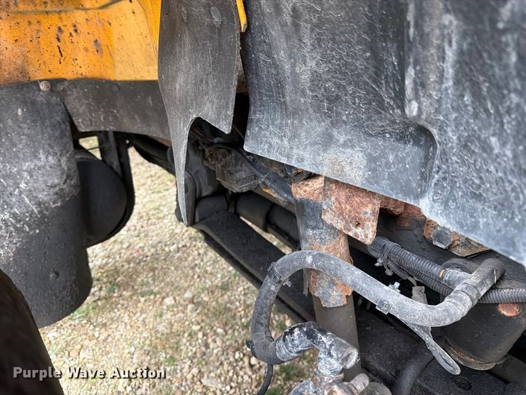 image for item DT3067 2012 International WorkStar 7400 dump truck