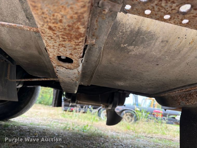 image for item DT3067 2012 International WorkStar 7400 dump truck